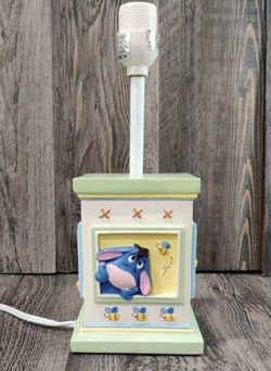 Winnie The Pooh Lamp