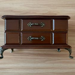 Jewelry Box/ Alajero