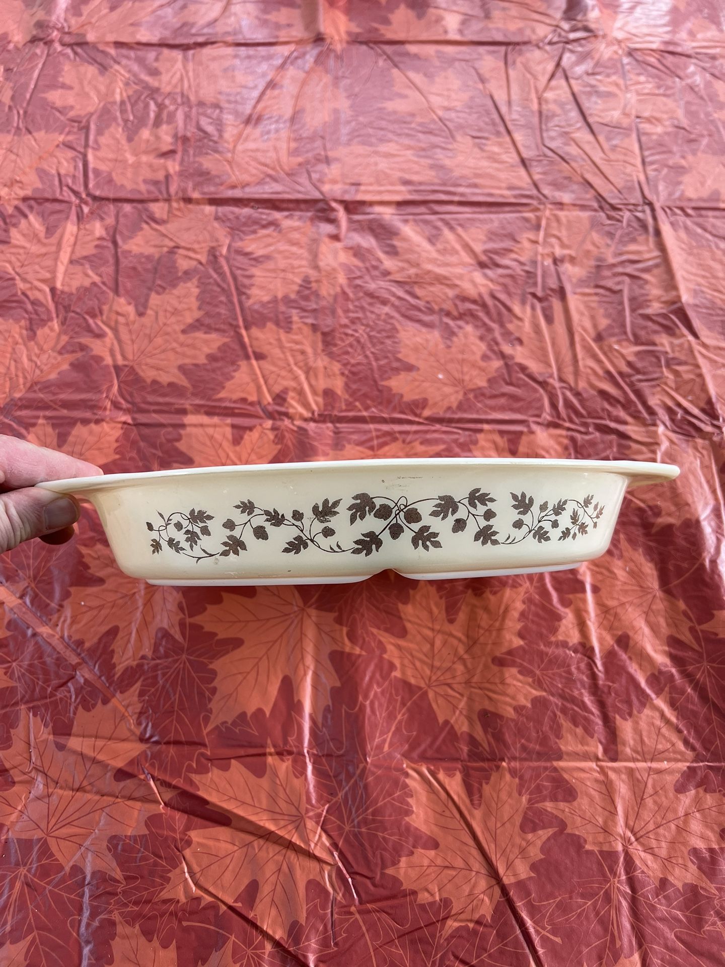 Pyrex Split Acorn Pattern