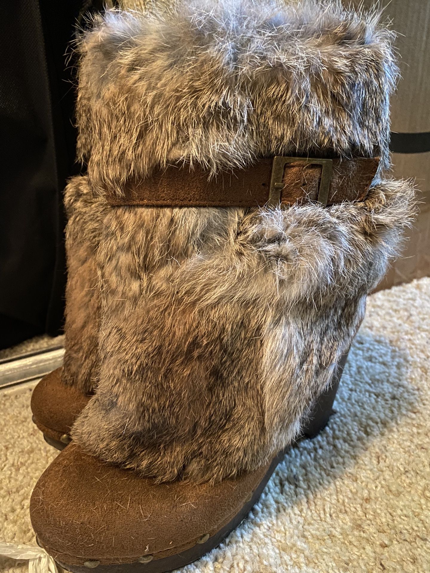 Removal Fur Boots 