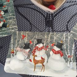 Set of 6 Doilies for table with two different decorations in both face.