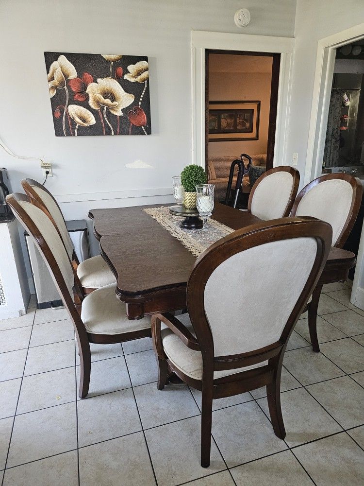 Dining Room Set