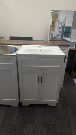 Bathroom Vanity with Ceramic Sink（Sw878)