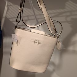 Sophie bucket Coach Bag 