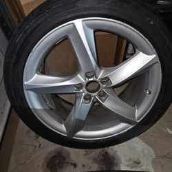 Audi 2009 A8  Wheel And Tires 19