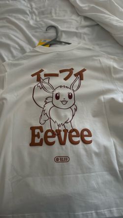Pokemon X target eevee shirt M