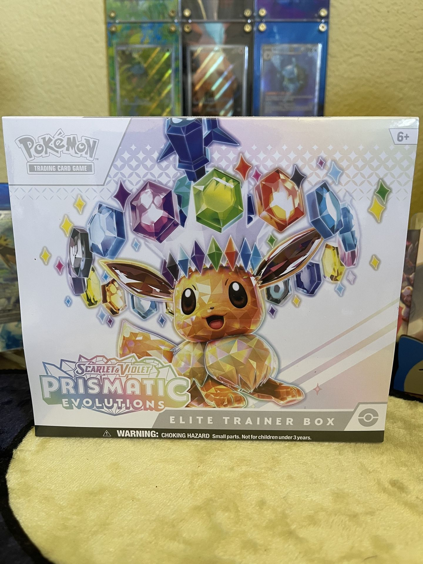 Prismatic Evolution Elite Trainer Box