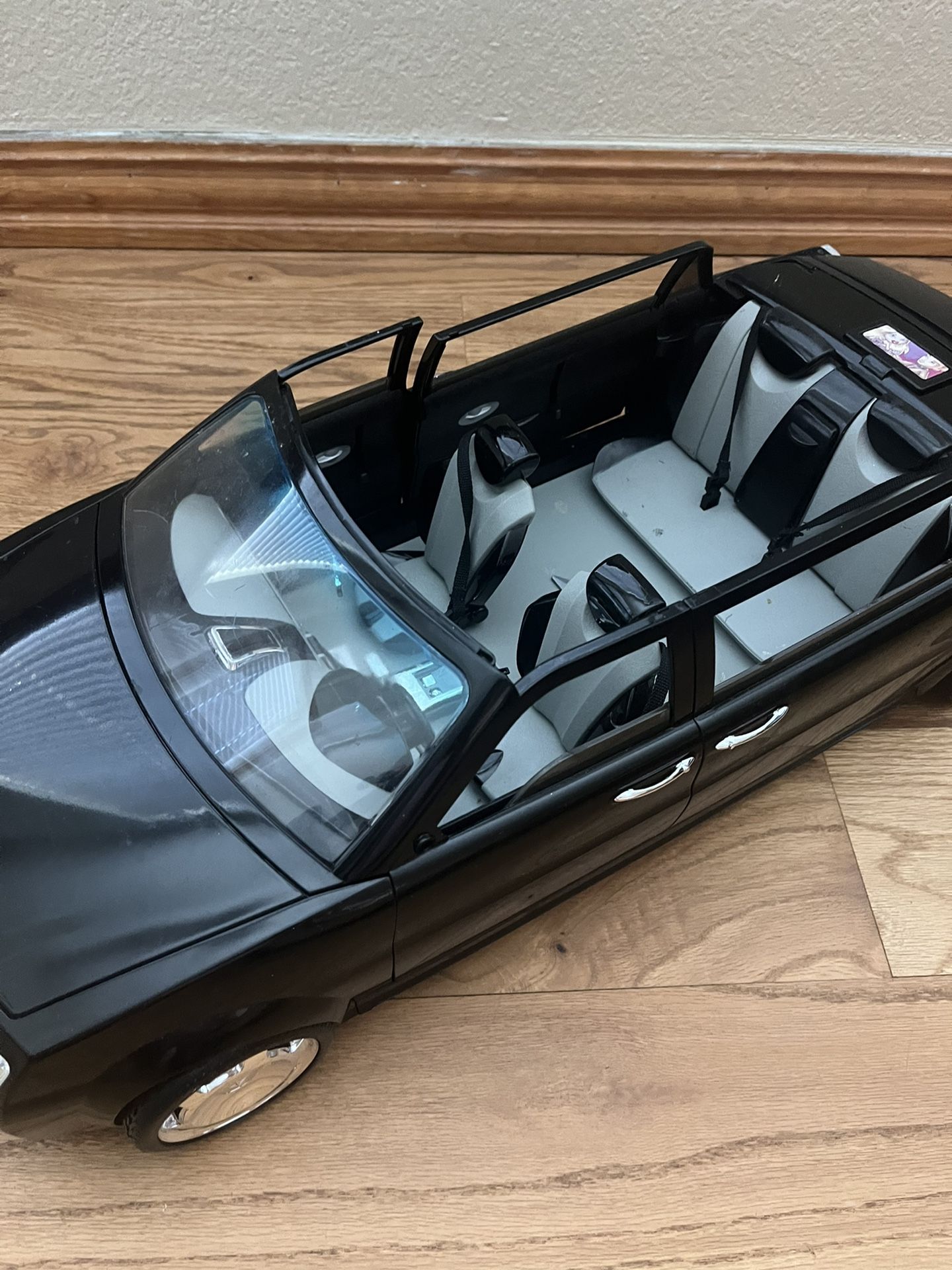 2003 Bratz MGA Formal Funk FM Black Limousine Car Working Radio Lights Horn.