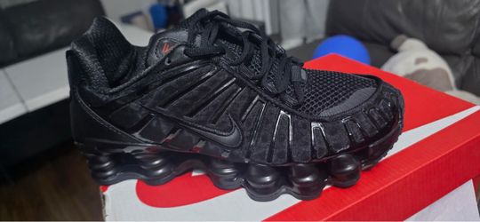 Nike Shox TL Triple Black Sneakers size 6