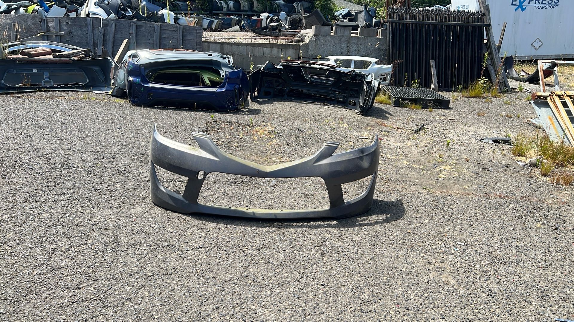 2008 To 2010 Mazda 5 Front Bumper #B573 MA1000 221