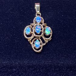 14K Opal Pendant 