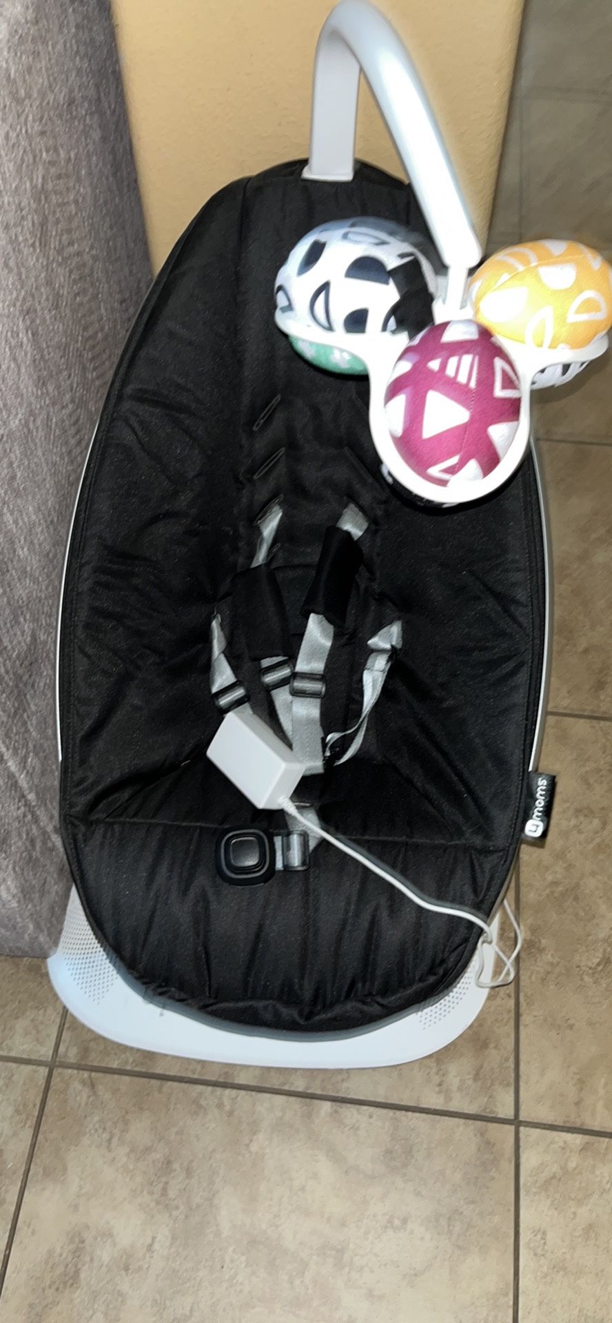 4mom Mamaroo Baby Swing