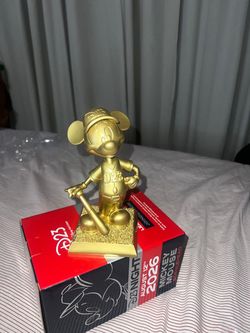 Micky Mouse Limited Edition Gold BobbleHead