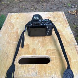📸 Nikon DX VR 18-55mm Camera – Great Condition