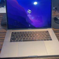 MacBook Pro 15” 2016