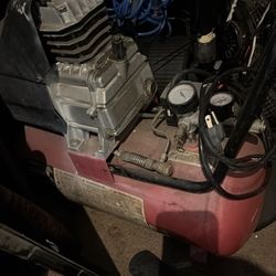 Air compressor husky