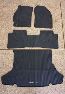 2010-2015 Toyota Prius Mats