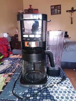 NINJA Dual Brew 12 cup hot and iced coffee maker.