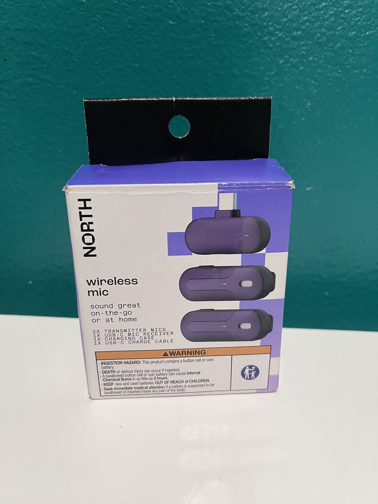 NORTH Wireless Microphone with Charger (USB-C)
