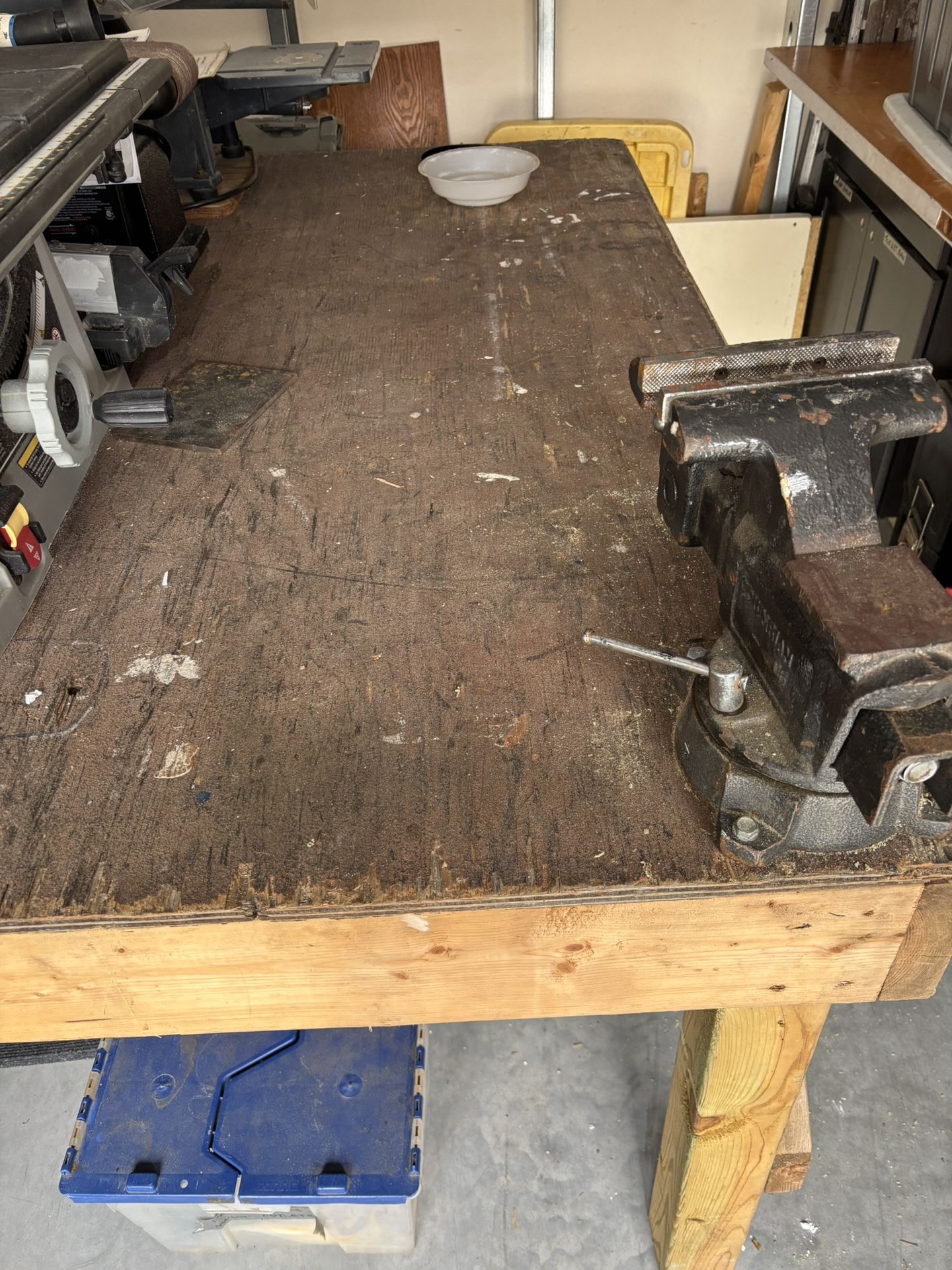 Super Strong Work Bench And Vice