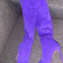 Size 7 Thigh High Purple Heel Boots 