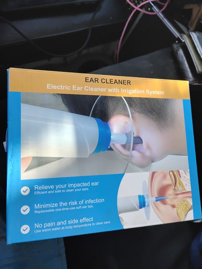 Electric Ear Cleaner With Irrigation System