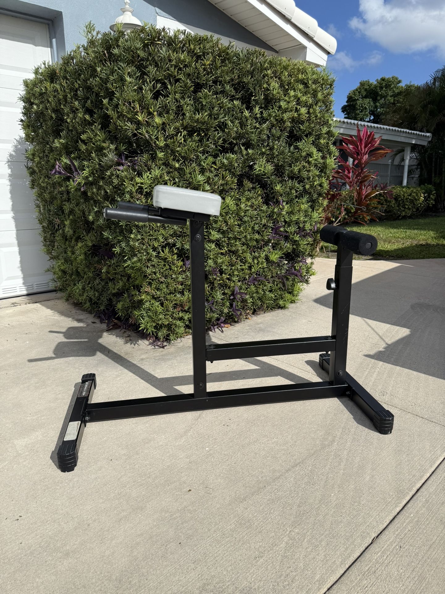 Roman Chair Hyperextension Bench- No Weights Needed