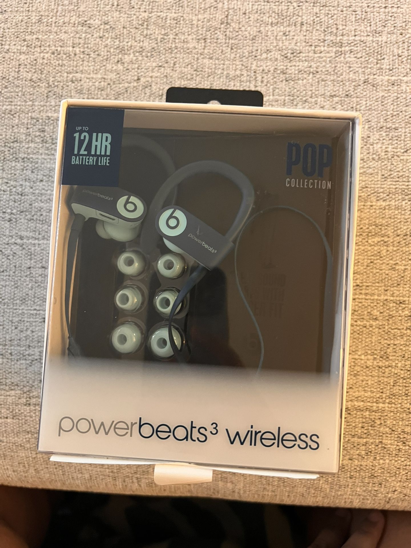 Blue Powerbeats 3