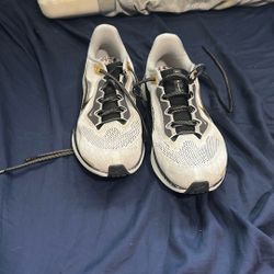 Nike React Pegasus Running Shoes (8.5)
