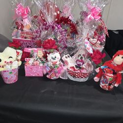 GIF baskets for Valentine.
Okay I'll ber