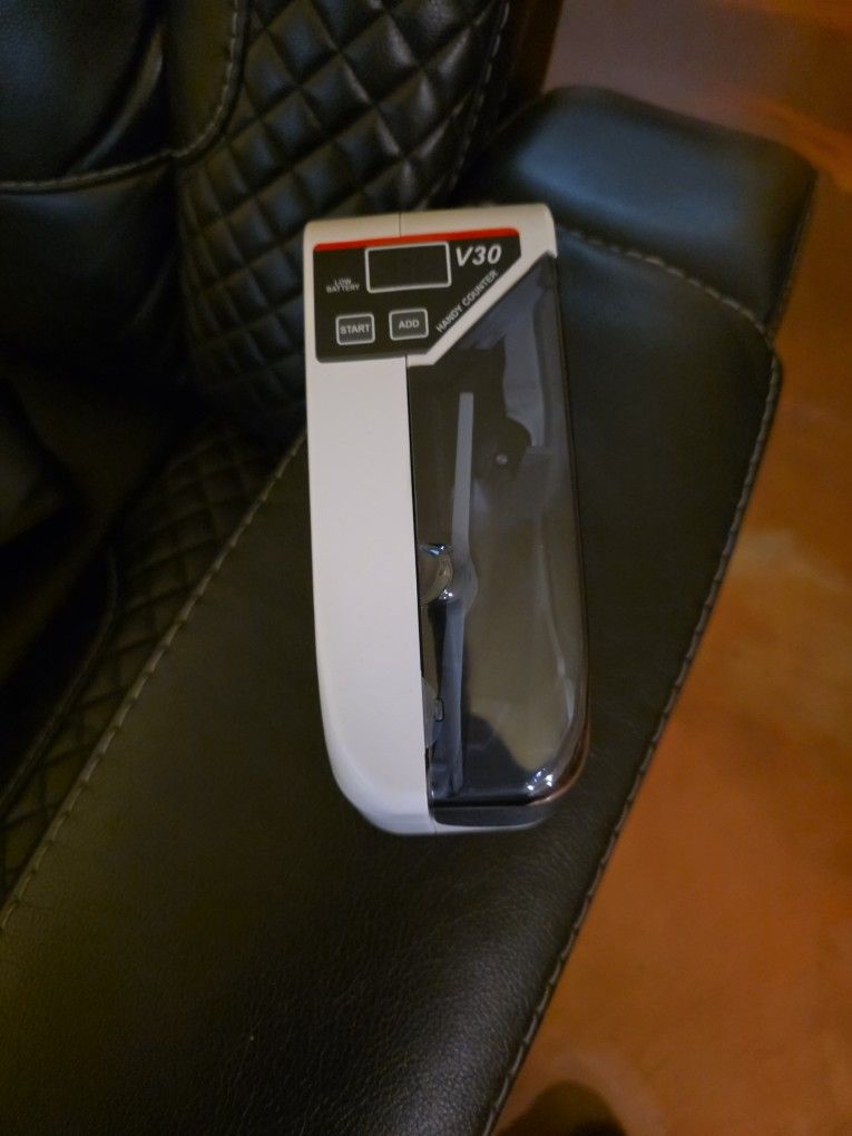 Portable Money Counter
