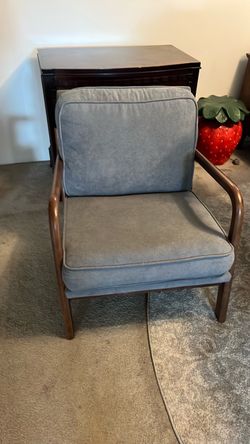 Low mcm chair