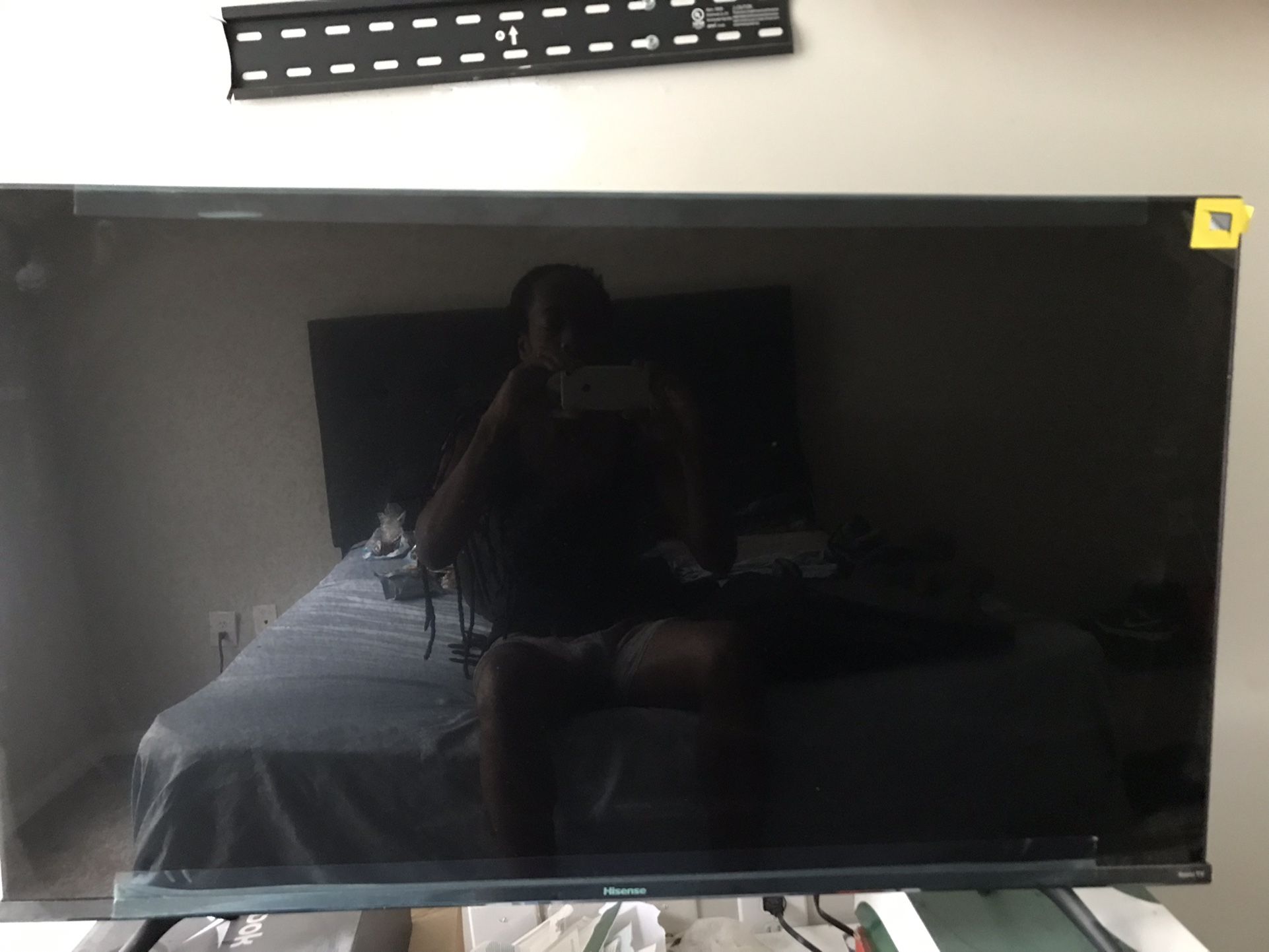 43 Inch Hisense Roku Tv