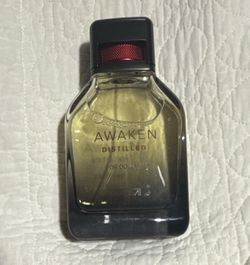 TUMI  Awaken Distilled EXTRAIT de Parfum Spray, Regular Size 3.4 fl oz