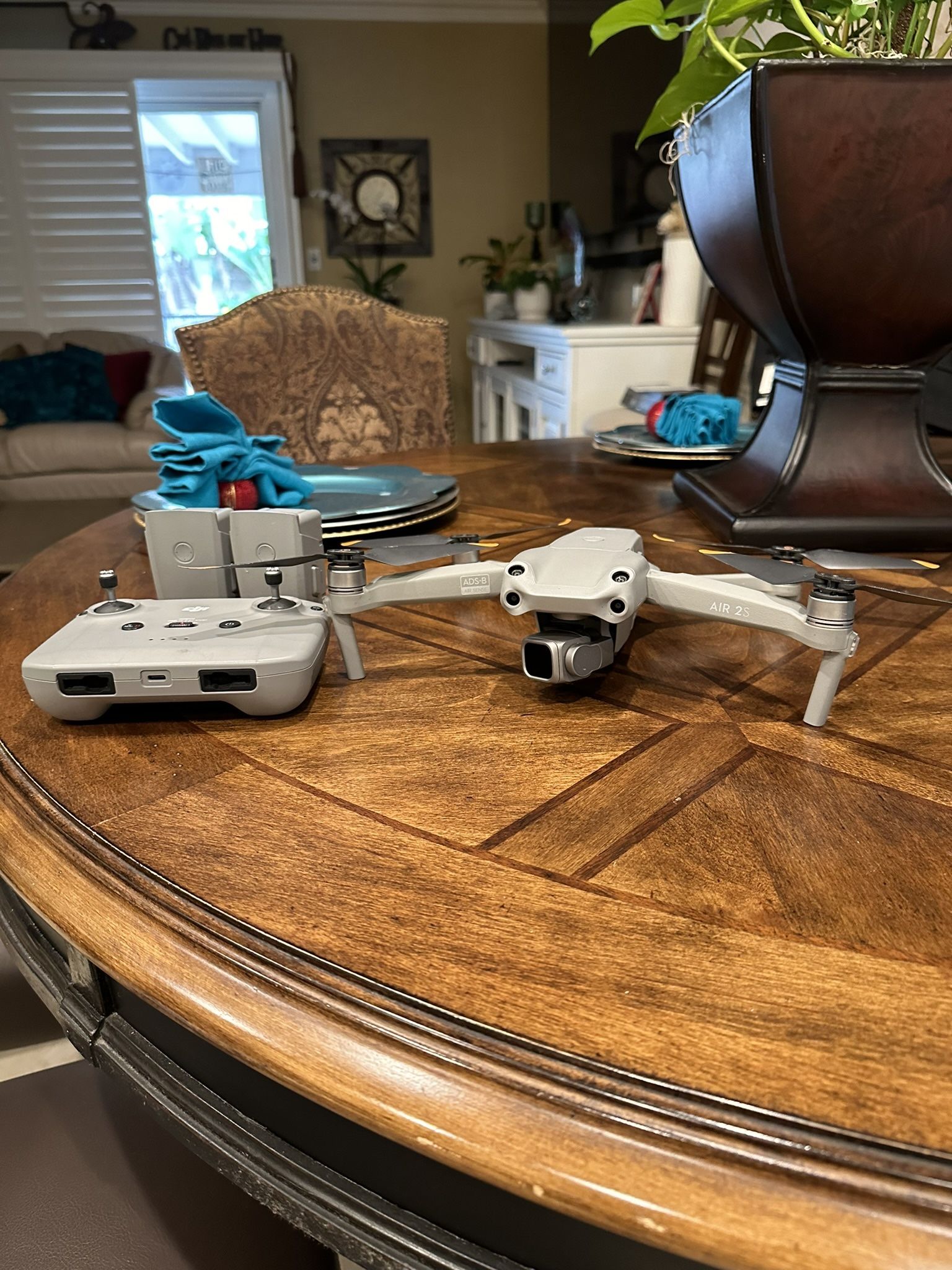 Like New Dji Air 2s Drone Fly More Bundle