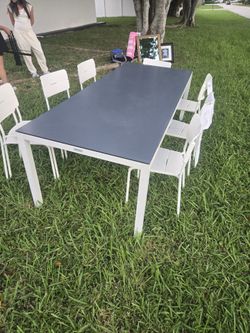 Patio Table and 8 chairs