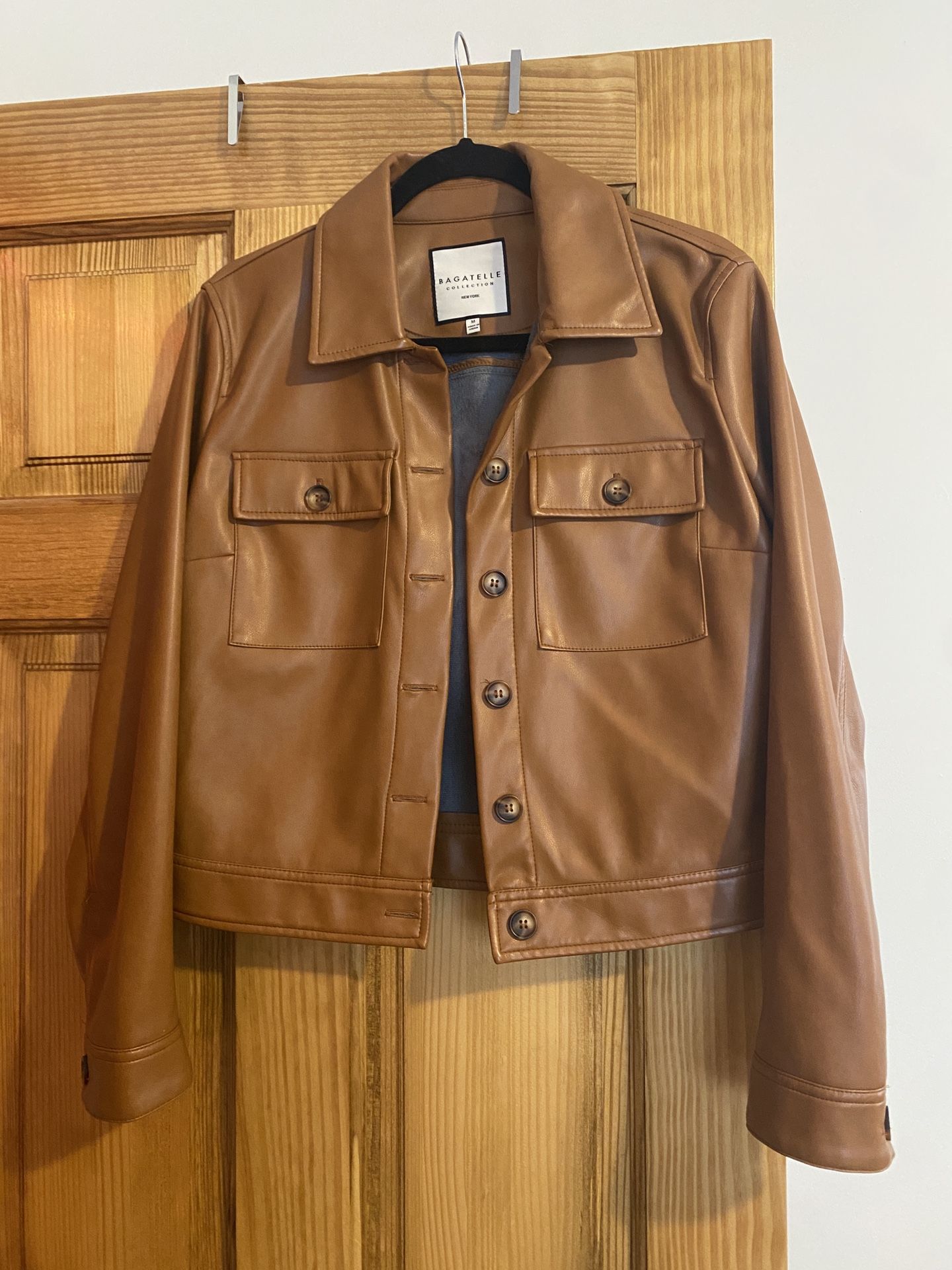 NWOT Women’s Leather Jacket Size M