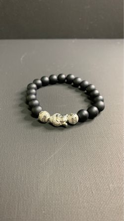 Handmade onyx bead bracelet