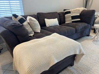 Beautiful Dark Brown Sofa With Washable Slip Covers From Cindy Crawford home collection. 