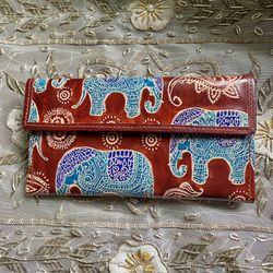 Womens’s Genuine Leather Wallet 