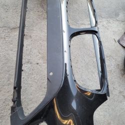 2018/2019 Bmw X1 Front Bumper Cover 