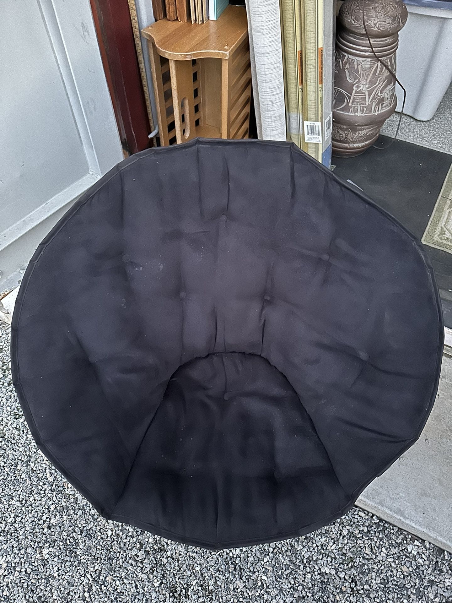 Saucer Chair 