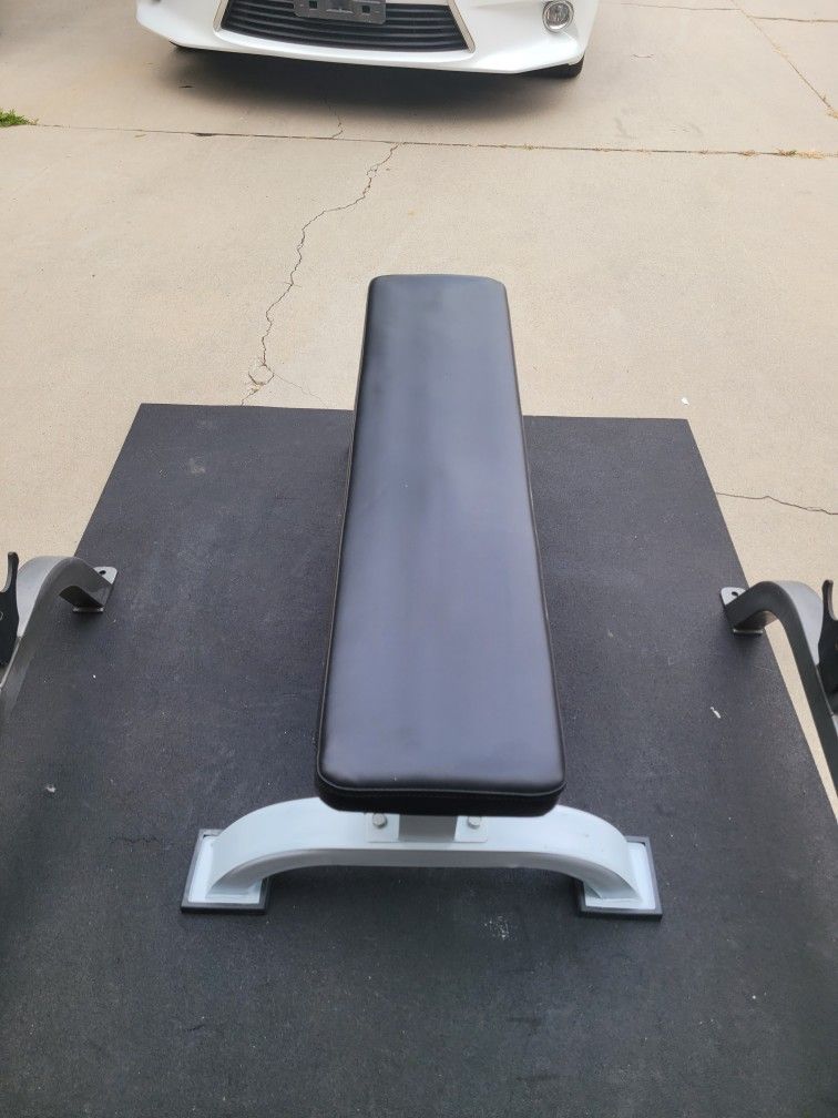 Weight Bench for $30 Firm (WALNUT 91789)