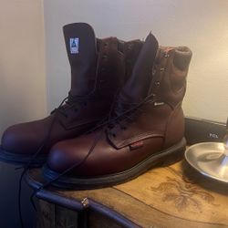 Red Wings Boots 