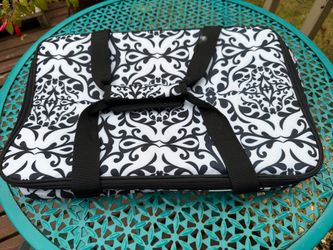 Insulated Cold Food Carrier – Black & White Damask
