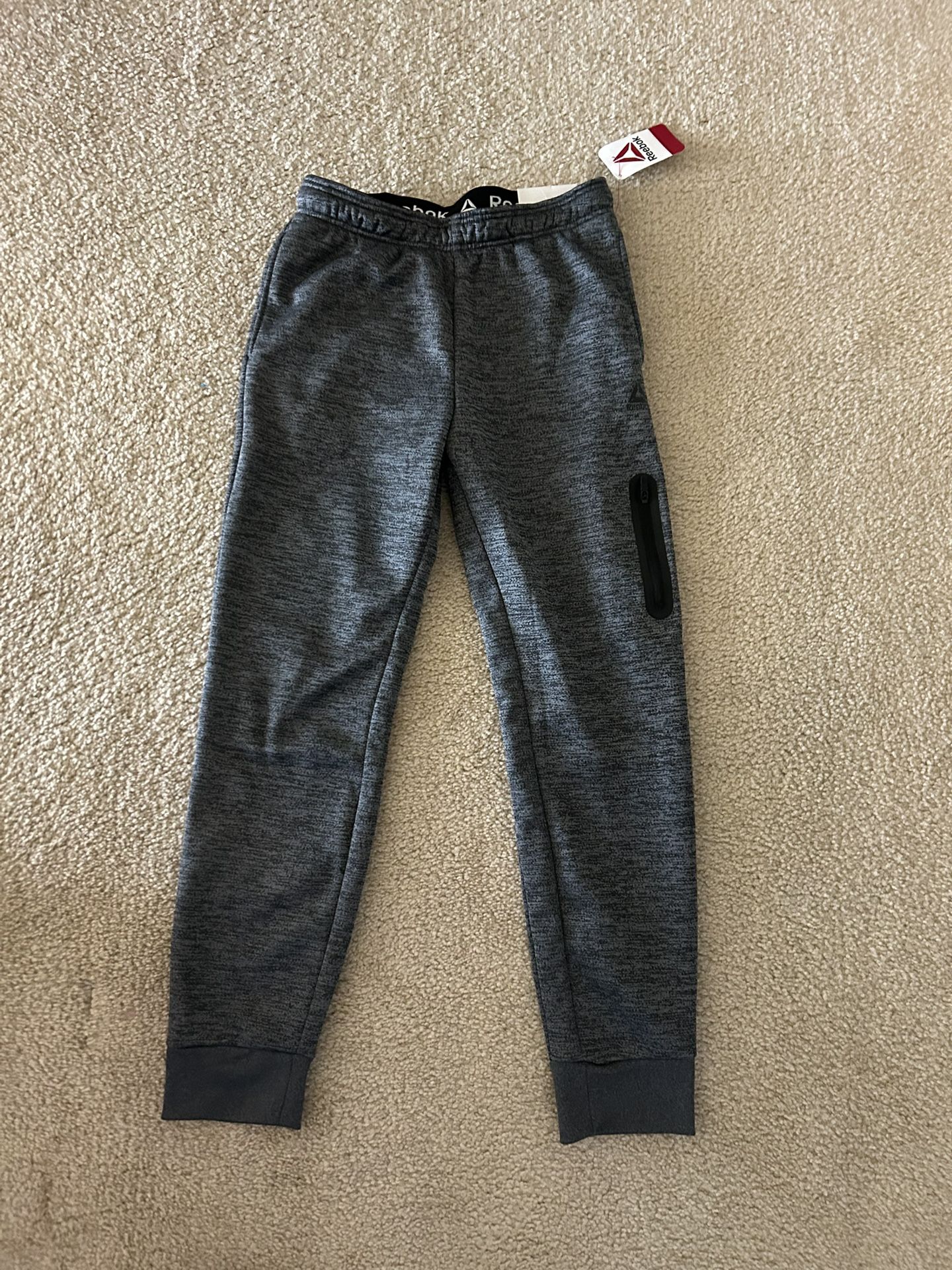 NWT Reebok boys slim fleece joggers size L 10/12