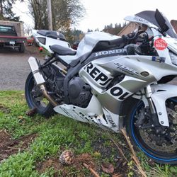 2007 CBR 1000rr Fireblade .