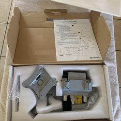 Symmetry (Monitor Bracket)