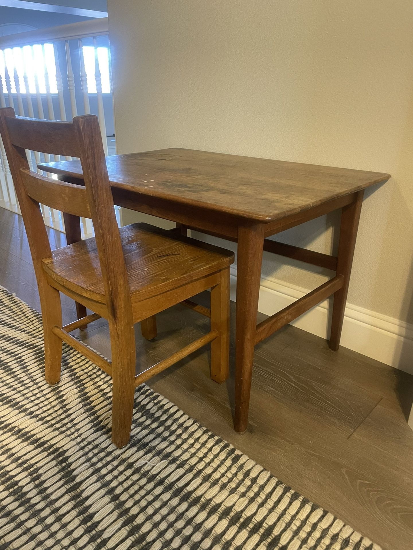Children’s Wood Desk and Chair 