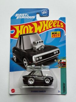 Hot Wheels Mainline Tooned F&F ‘70 Dodge Charger Mix